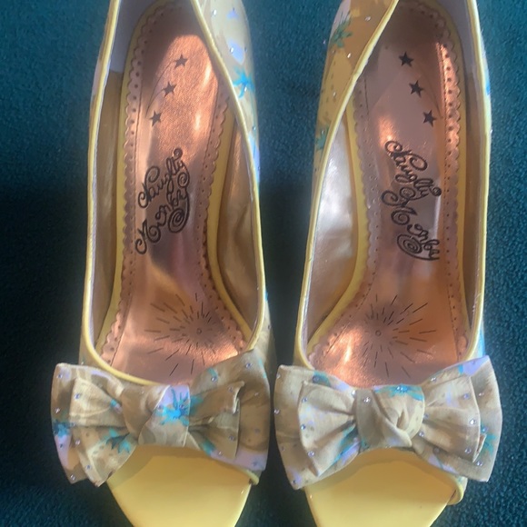 Wedges - Picture 2 of 5